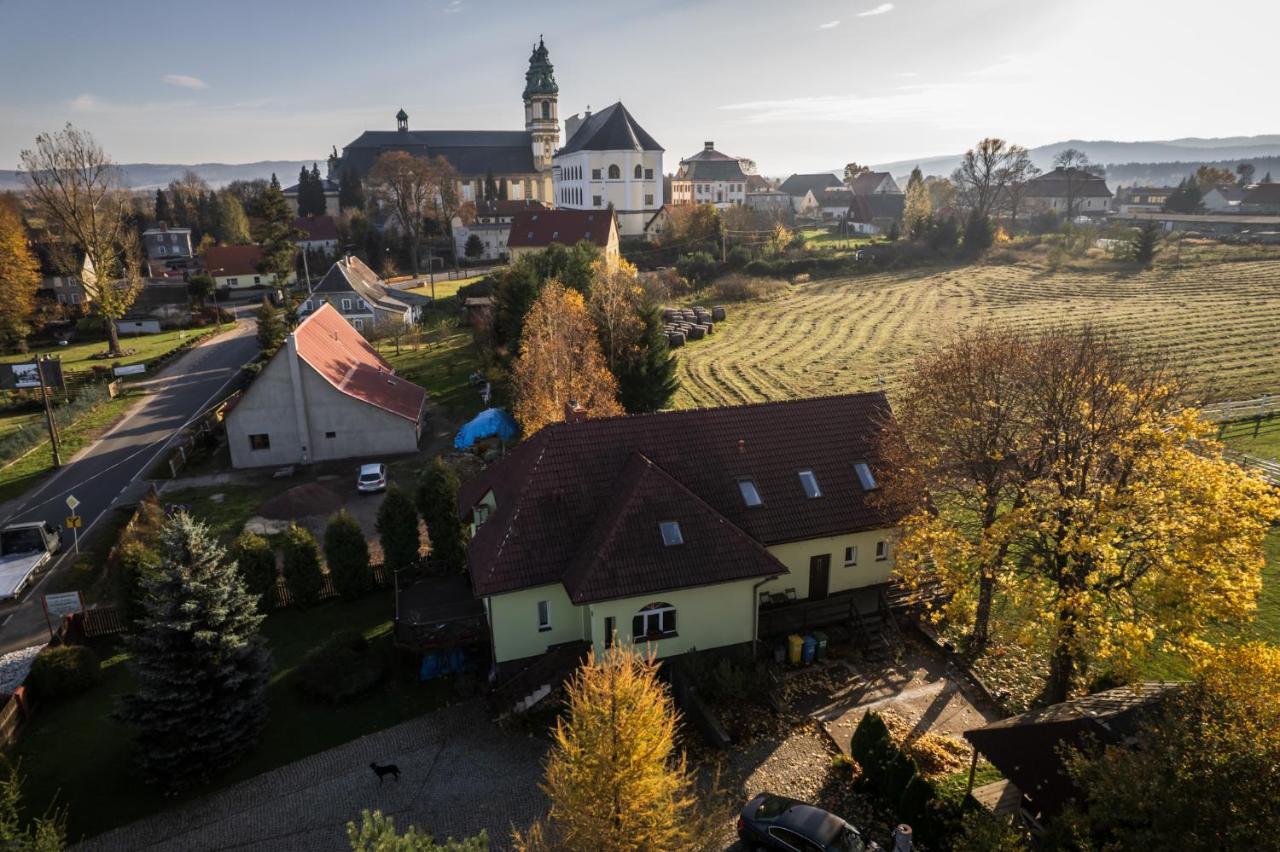 Apartament Na Szlaku Krzeszow  Zewnętrze zdjęcie